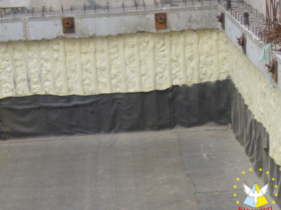 Isolamento termico tramite Ranghettisol RMS 35-40 di muri e fondazioni